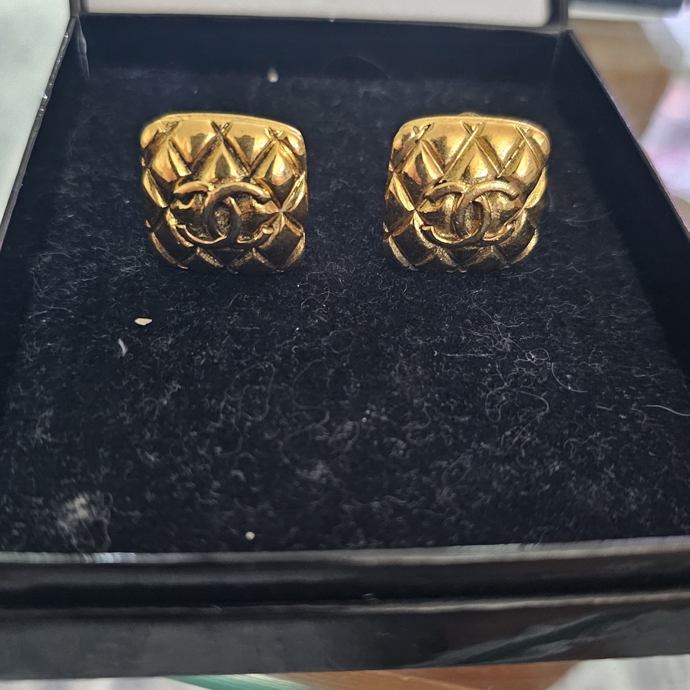 CHANEL Gold Quilted Cuff Links